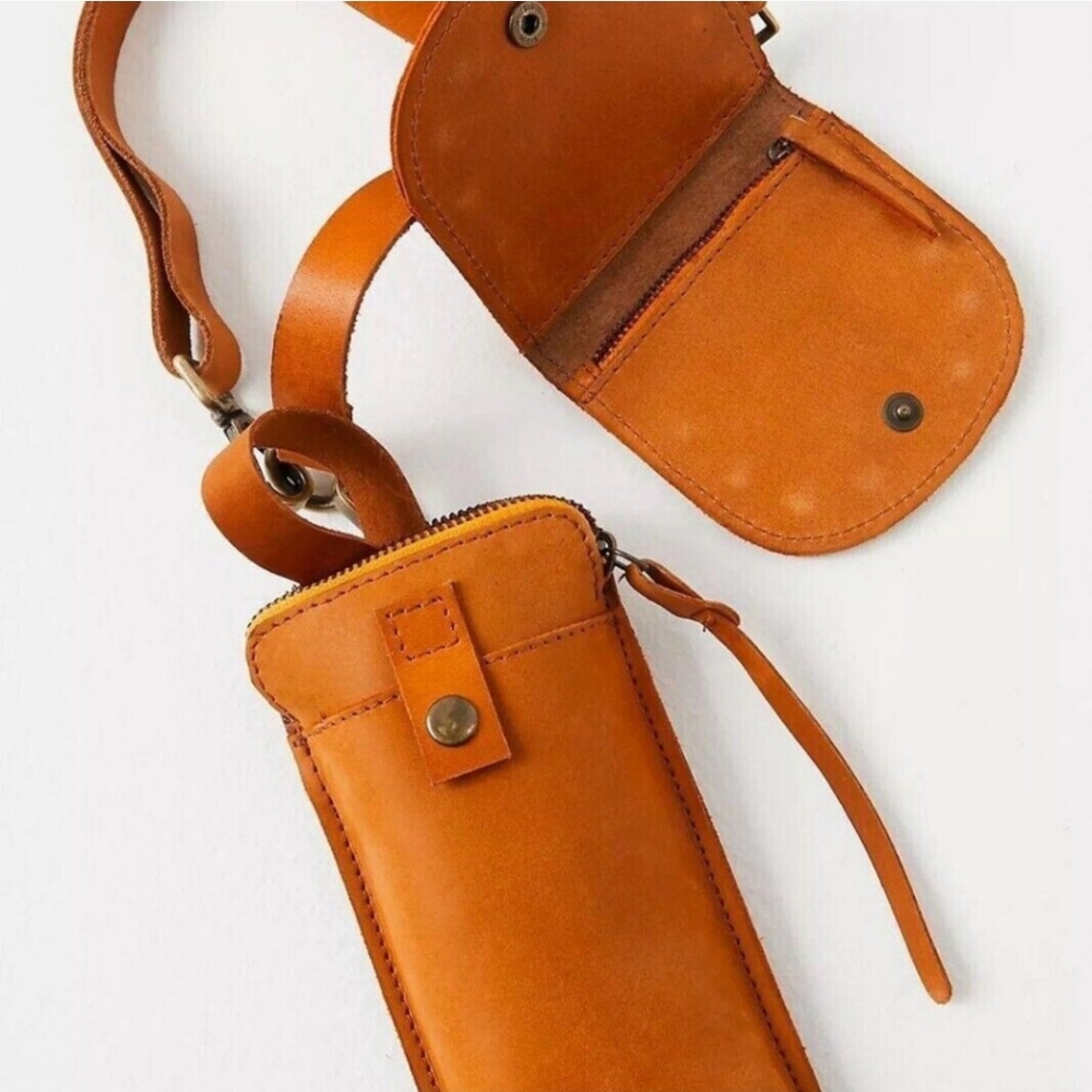 Free People Change Me Up Cross Body Bag - Picture 10 of 10